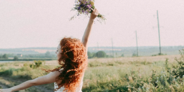 Holistic Hair Tribe – Clean Beauty Rooted in Nature and Wellness