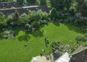 Robot rasaerba avanzati per il giardino con Navimow