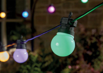 What makes SimplyLED special among UK lighting retailers