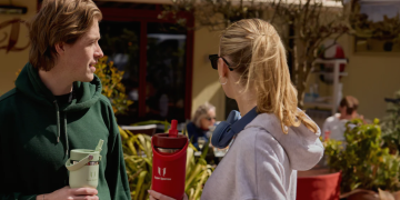 Super Sparrow: Practical Hydration for Everyday Adventures