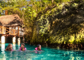 Xcaret: experiencias, naturaleza y cultura en un solo lugar